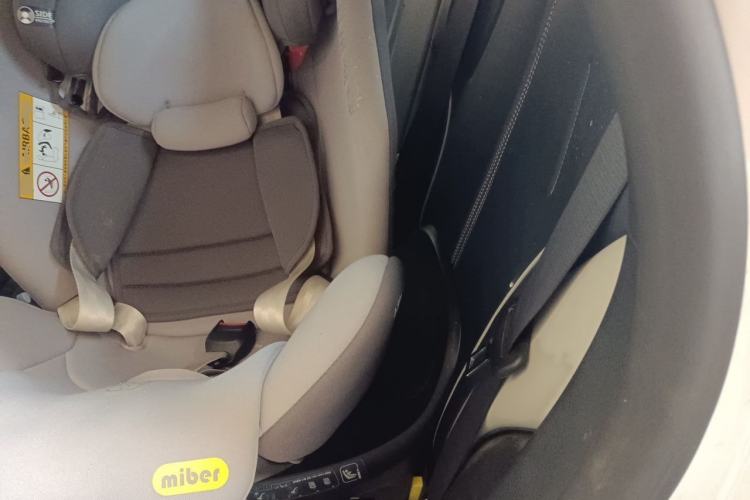 Used BYD Qin PLUS 2021 DM-i 120KM Prestige Model Interior 4