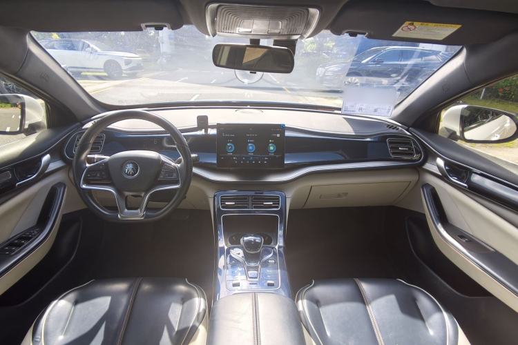 Used BYD Qin PLUS 2021 EV 500KM Luxury Model Interior 4