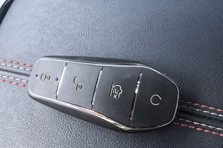 Used BYD Qin PLUS 2021 DM-i 55KM Flagship Model Interior 4