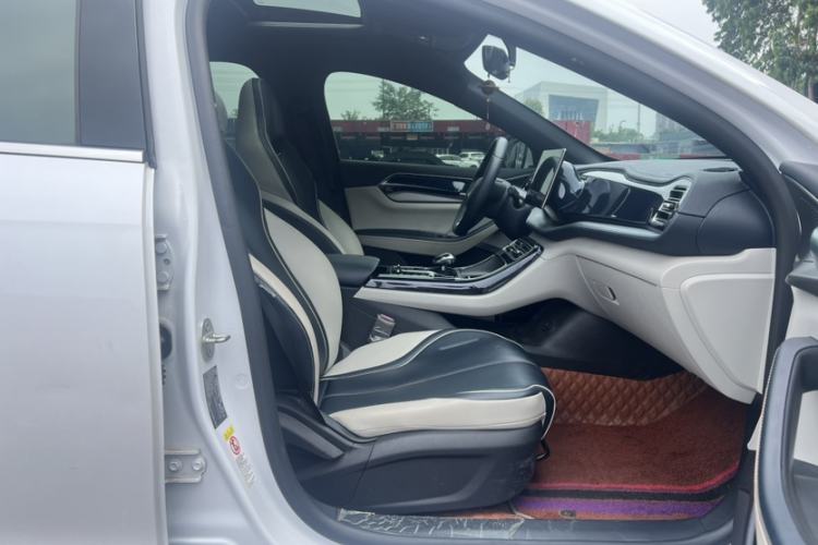 Used BYD Qin PLUS 2021 DM-i 120KM Prestige Model Interior 7