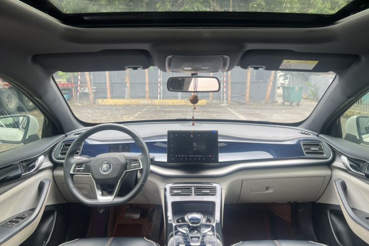 Used BYD Qin PLUS 2021 DM-i 120KM Prestige Model Interior 9