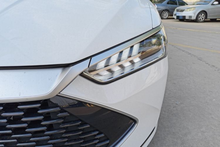 Used BYD Qin PLUS 2021 DM-i 120KM Prestige Model Left Front Headlight