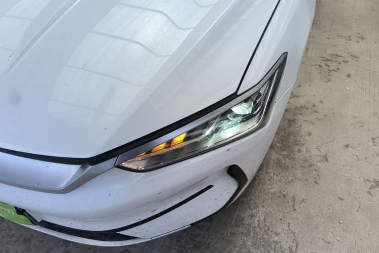 Used BYD Qin PLUS 2021 EV 400KM Leading Comfort Edition Left Front Headlight