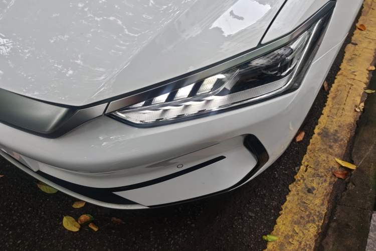 Used BYD Qin PLUS 2021 EV 500KM Premium Model Left Front Headlight