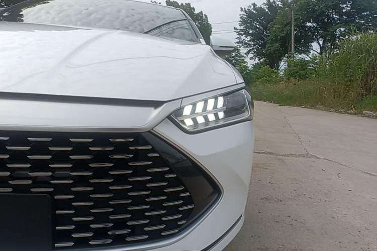 Used BYD Qin PLUS 2021 DM-i 55KM Flagship Model Left Front Headlight