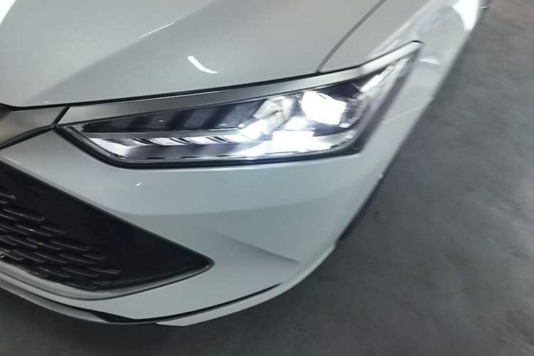 Used BYD Qin PLUS 2021 DM-i 120KM Prestige Model Left Front Headlight