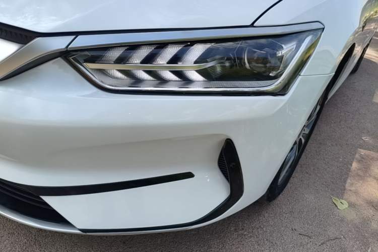 Used BYD Qin PLUS 2021 EV 500KM Luxury Model Left Front Headlight