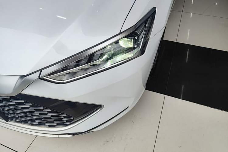 Used BYD Qin PLUS 2021 DM-i 55KM Flagship Model Left Front Headlight