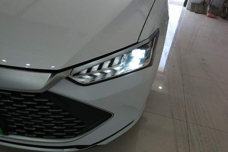 Used BYD Qin PLUS 2021 DM-i 55KM Flagship Model Left Front Headlight