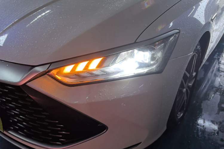 Used BYD Qin PLUS 2021 DM-i 55KM Flagship Model Left Front Headlight