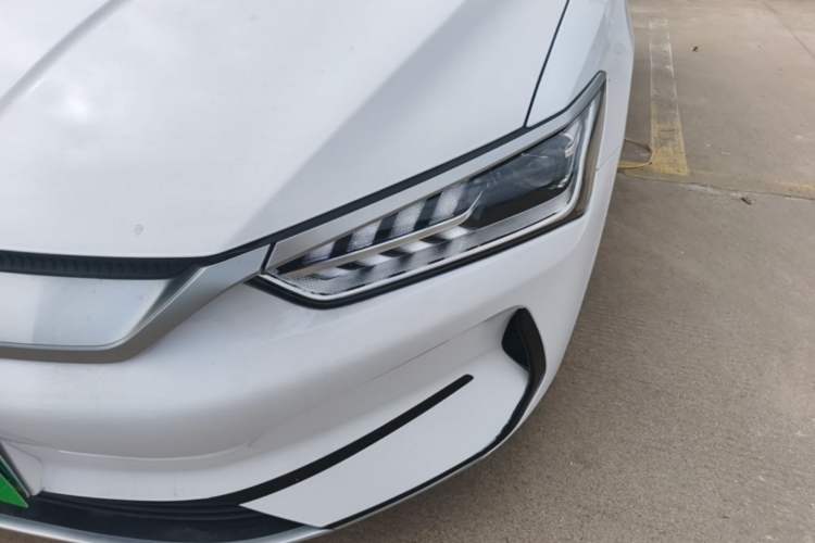 Used BYD Qin PLUS 2021 EV 400KM Leading Comfort Edition Left Front Headlight