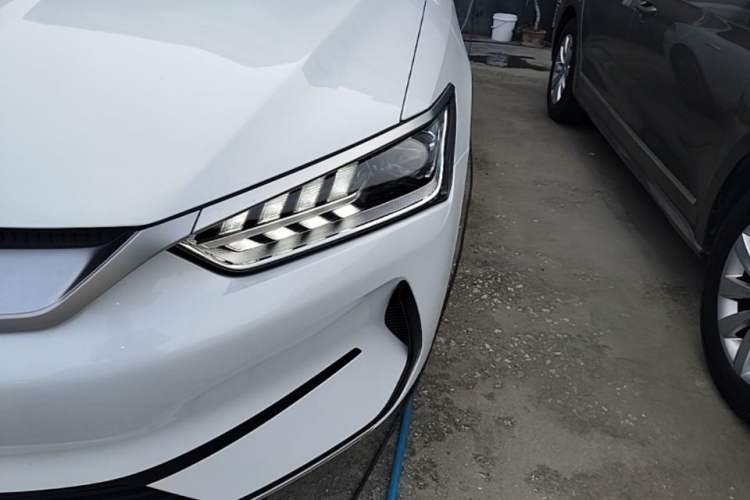 Used BYD Qin PLUS 2021 EV 500KM Luxury Model Left Front Headlight