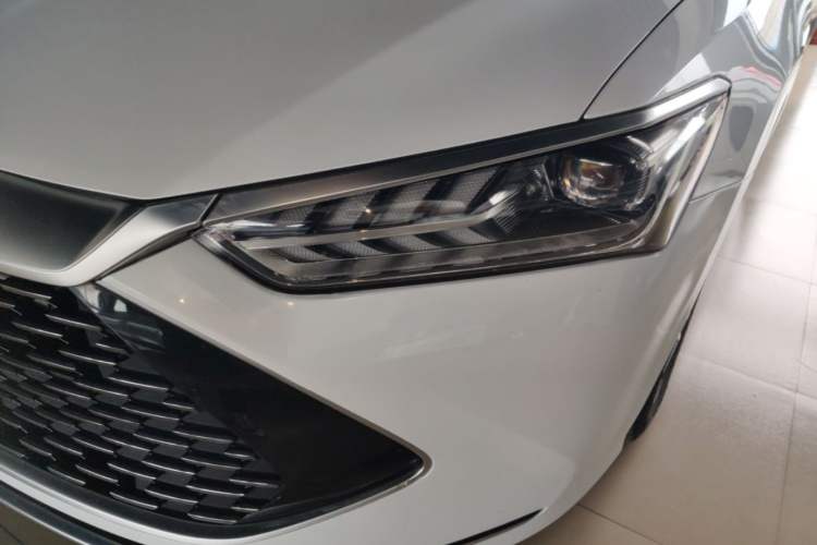 Used BYD Qin PLUS 2021 DM-i 55KM Flagship Model Left Front Headlight