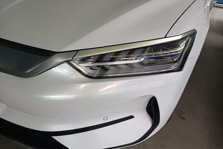 Used BYD Qin PLUS 2021 EV 500KM Premium Model Left Front Headlight