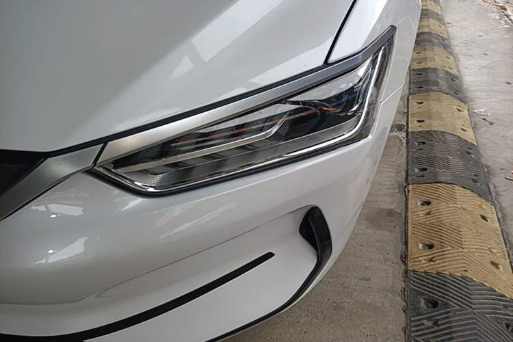 Used BYD Qin PLUS 2021 EV 400KM Luxury Model Left Front Headlight
