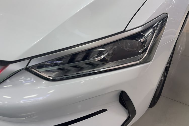 Used BYD Qin PLUS 2021 EV 400KM Luxury Model Left Front Headlight