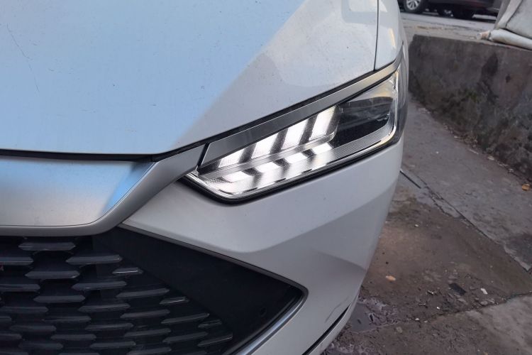 Used BYD Qin PLUS 2021 DM-i 120KM Flagship Model Left Front Headlight