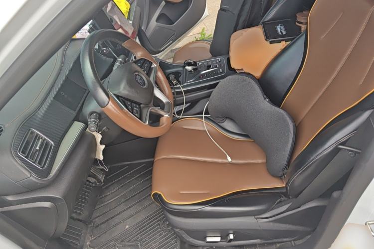 Used BYD Qin PLUS 2021 EV 600KM Flagship Model Left Front Seat
