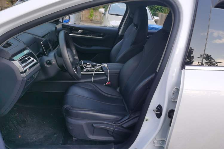 Used BYD Qin PLUS 2021 EV 400KM Leading Comfort Edition Left Front Seat