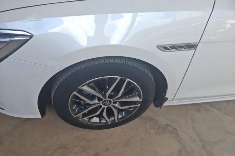 Used BYD Qin PLUS 2021 DM-i 55KM Flagship Model Left Front Wheel Hub