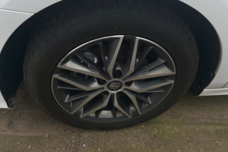 Used BYD Qin PLUS 2021 DM-i 55KM Flagship Model Left Front Wheel Hub