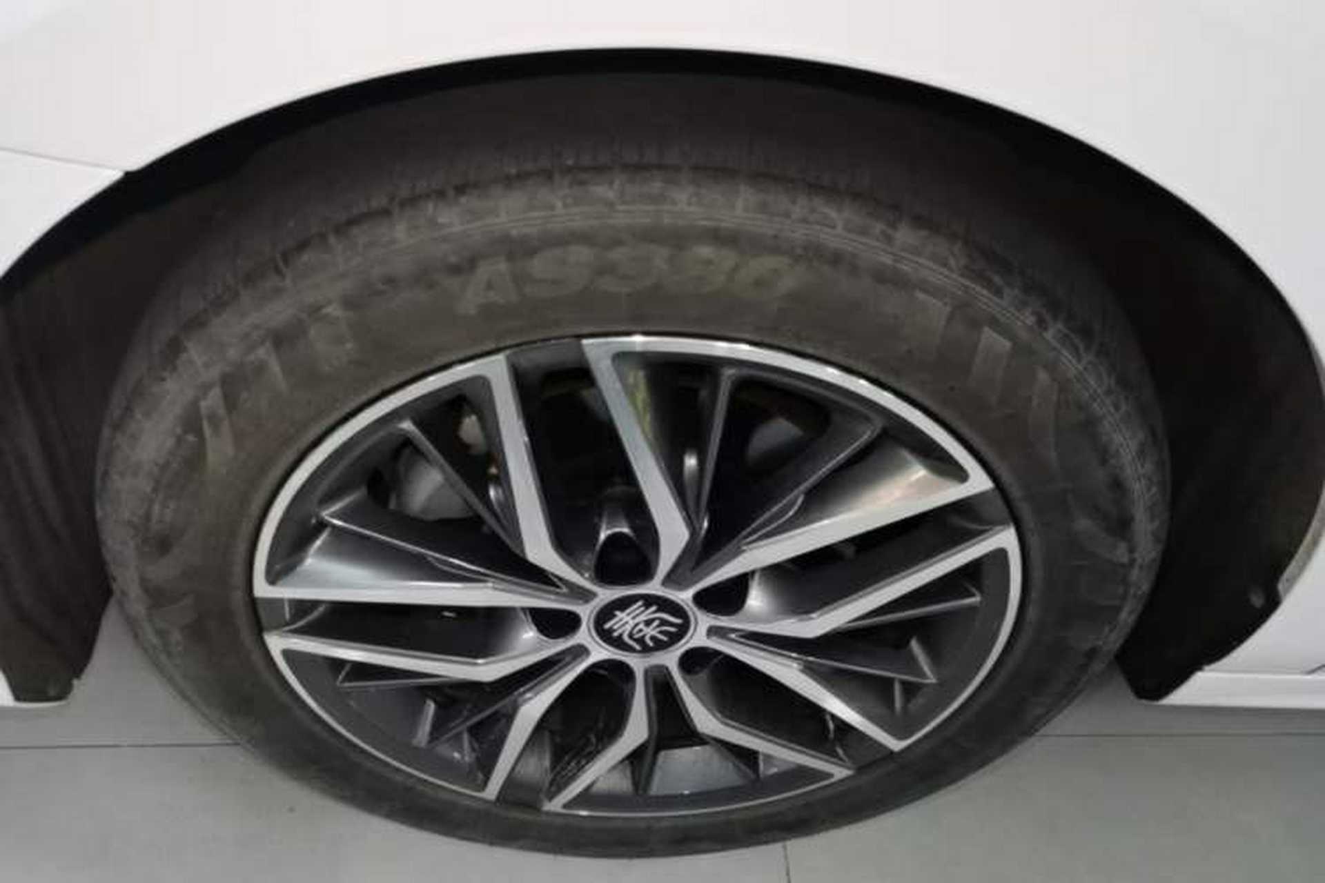 Used BYD Qin PLUS 2021 DM-i 55KM Flagship Model Left Front Wheel Hub