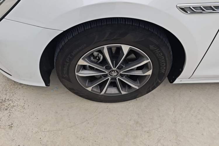 Used BYD Qin PLUS 2021 DM-i 55KM Prestige Model Left Front Wheel Hub