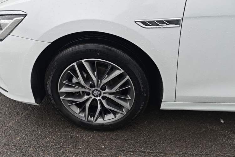Used BYD Qin PLUS 2021 DM-i 120KM Prestige Model Left Front Wheel Hub