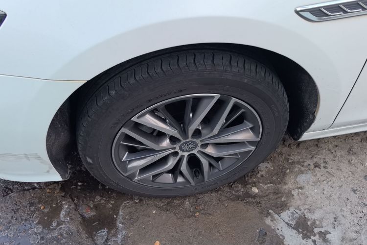 Used BYD Qin PLUS 2021 DM-i 120KM Flagship Model Left Front Wheel Hub