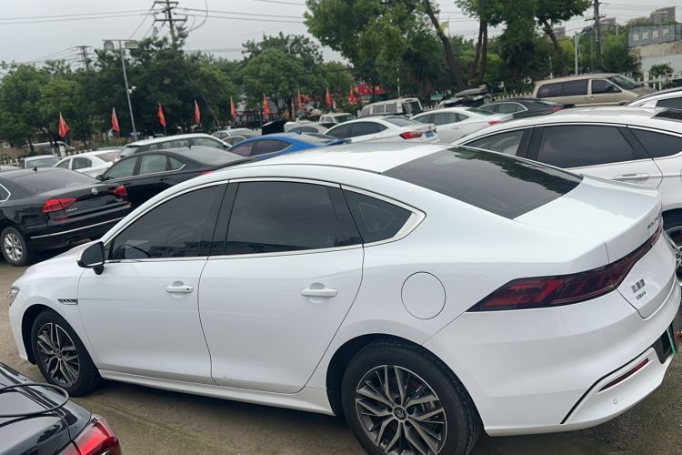 Used BYD Qin PLUS 2021 DM-i 55KM Flagship Model Left Side