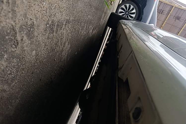 Used BYD Qin PLUS 2021 DM-i 55KM Flagship Model Left Side Sill