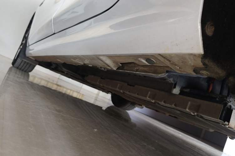 Used BYD Qin PLUS 2021 DM-i 55KM Flagship Model Left Side Sill