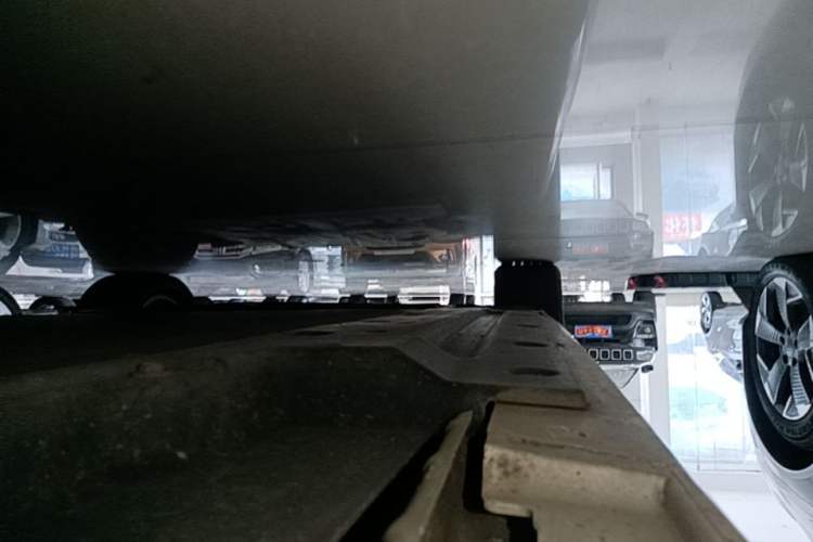 Used BYD Qin PLUS 2021 EV 400KM Leading Comfort Edition Left Side Sill