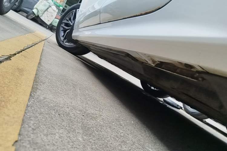 Used BYD Qin PLUS 2021 EV 500KM Luxury Model Left Side Sill
