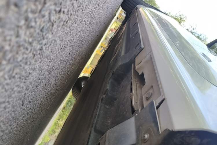 Used BYD Qin PLUS 2021 EV 500KM Luxury Model Left Side Sill