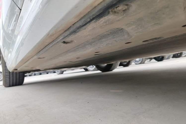 Used BYD Qin PLUS 2021 EV 500KM Luxury Model Left Side Sill