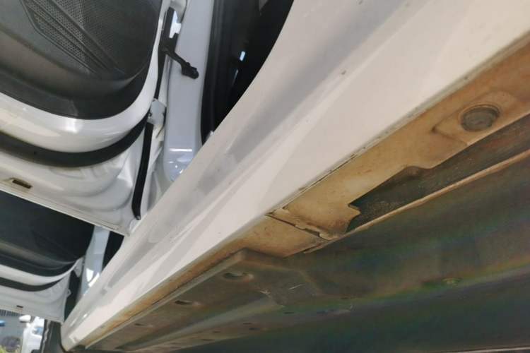 Used BYD Qin PLUS 2021 EV 500KM Luxury Model Left Side Sill
