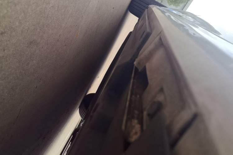 Used BYD Qin PLUS 2021 EV 400KM Leading Comfort Edition Left Side Sill