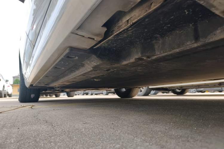 Used BYD Qin PLUS 2021 EV 400KM Leading Comfort Edition Left Side Sill