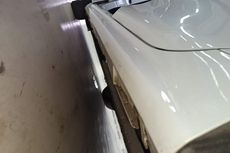 Used BYD Qin PLUS 2021 DM-i 55KM Flagship Model Left Side Sill