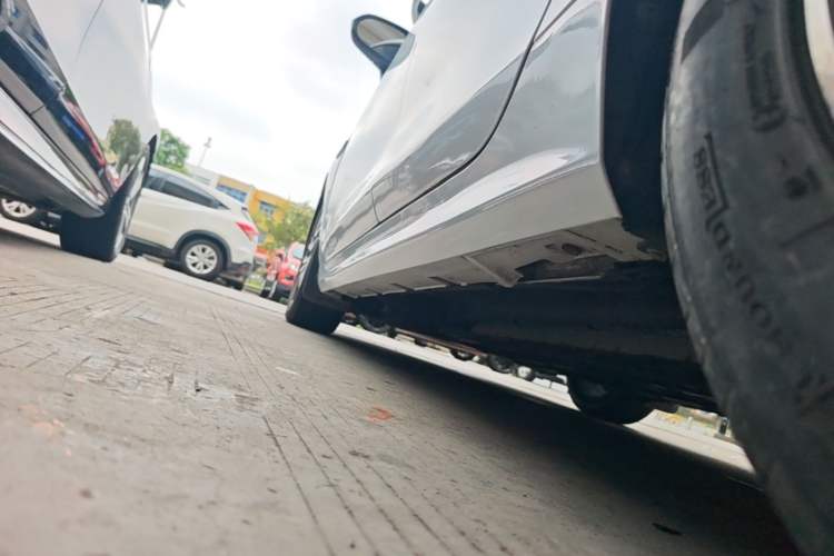 Used BYD Qin PLUS 2021 DM-i 55KM Flagship Model Left Side Sill