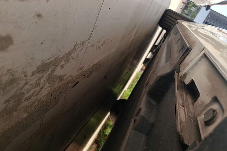 Used BYD Qin PLUS 2021 EV 400KM Leading Comfort Edition Left Side Sill