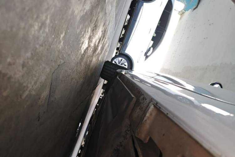 Used BYD Qin PLUS 2021 EV 500KM Luxury Model Left Side Sill