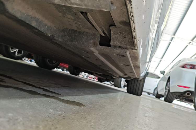 Used BYD Qin PLUS 2021 EV 500KM Luxury Model Left Side Sill