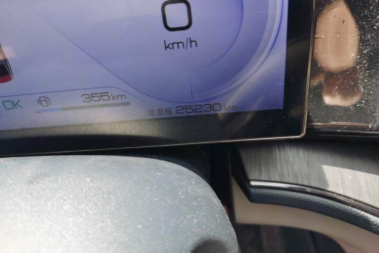 Used BYD Qin PLUS 2021 DM-i 55KM Prestige Model Odometer Close Up