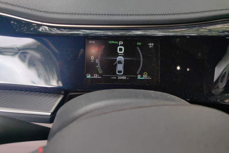 Used BYD Qin PLUS 2021 DM-i 55KM Flagship Model Odometer Close Up
