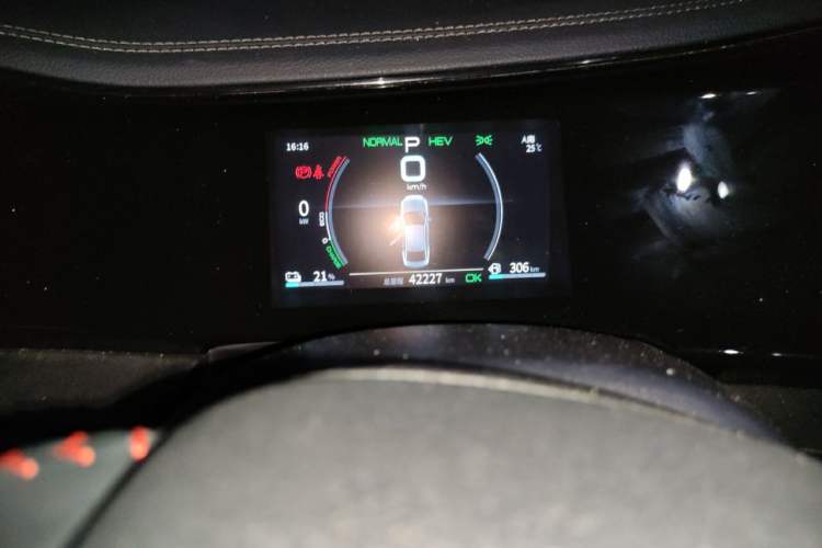 Used BYD Qin PLUS 2021 DM-i 55KM Prestige Model Odometer Close Up