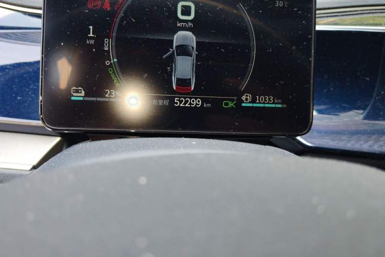 Used BYD Qin PLUS 2021 DM-i 55KM Flagship Model Odometer Close Up