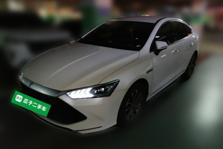 Used BYD Qin PLUS 2021 DM-i 55KM Prestige Model Guazi used car, China used car export, Used car for sale, Used cars, Cheapest cars for sale
