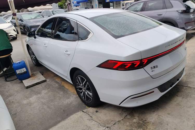 Used BYD Qin PLUS 2021 EV 500KM Luxury Model Rear Left 45 Deg